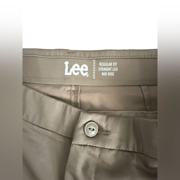 Lees regular fit straight leg mid rise size 10P soft comfort waist band NWT - Picture 6 of 9